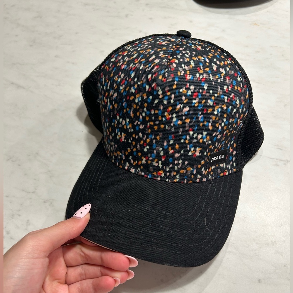 Prana women’s Lower Pines Trucker Hat black alotta dots OS